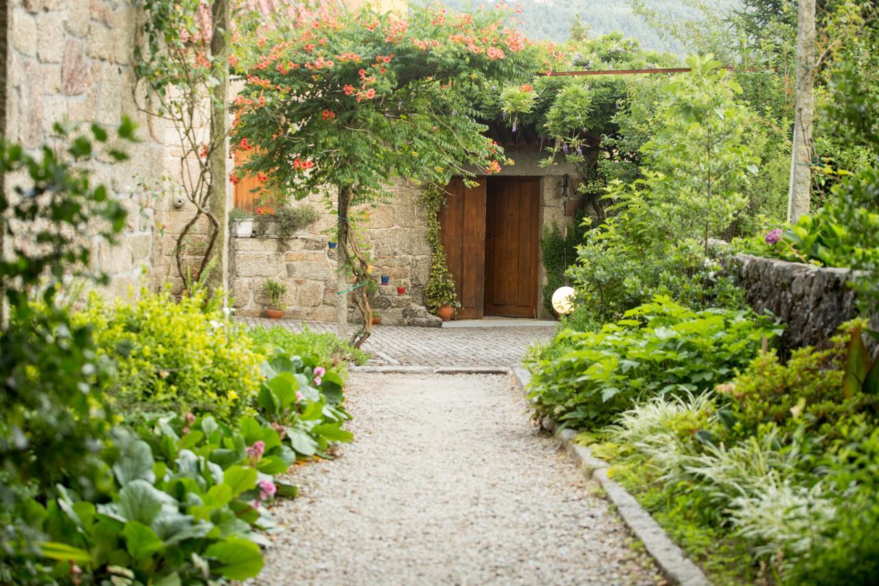Quinta De Lourosa Pension Lousada Buitenkant foto